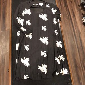 3/4 length sleeve dress. Never worn.